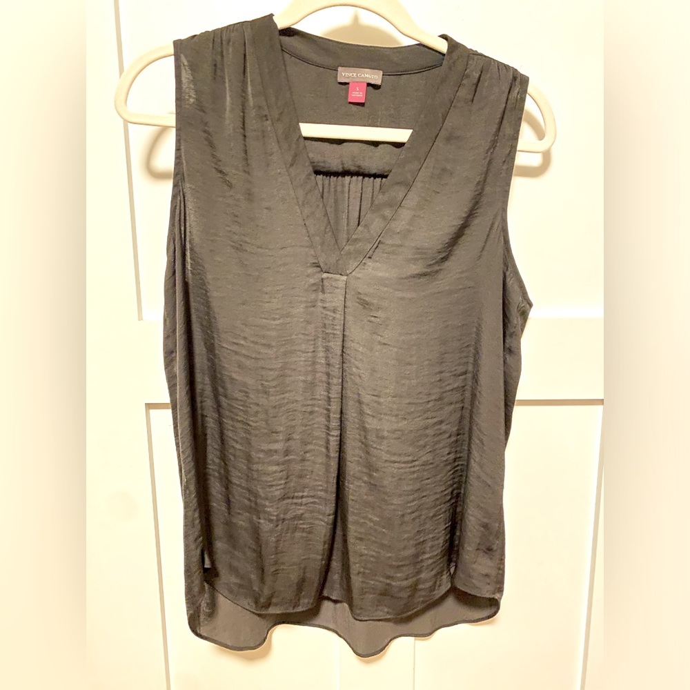 Black V Neck Tank